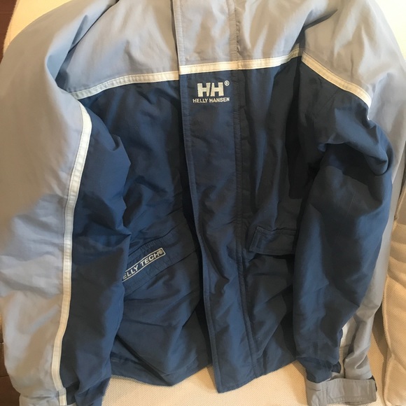 Purple Helly Hansen ski / snowboard jacket - Picture 5 of 6